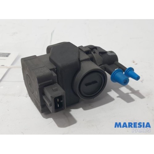 Renault - Scenic - Turbo pressure regulator