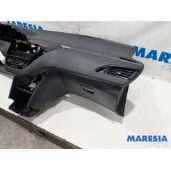 Peugeot - 208 - Airbag set + dashboard