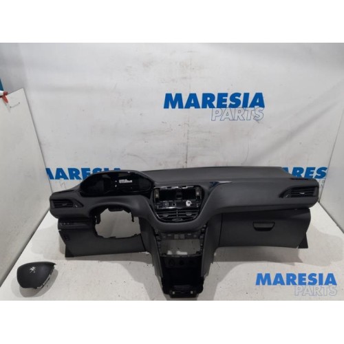Peugeot - 208 - Airbag set + dashboard