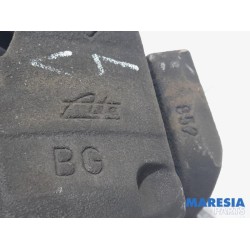 Renault - Scenic - Bremszange links vorne