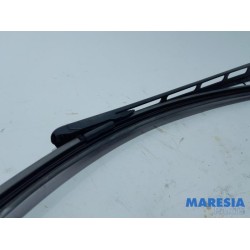 Citroen - C5 - Front wiper arm