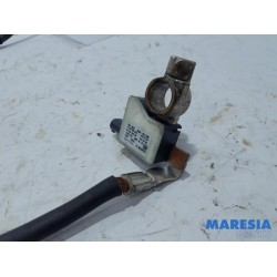 Citroen - C5 - Borne de batterie