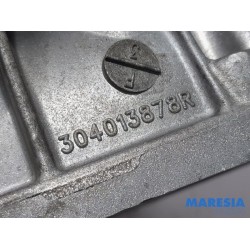 Renault - Clio - Gearbox casing
