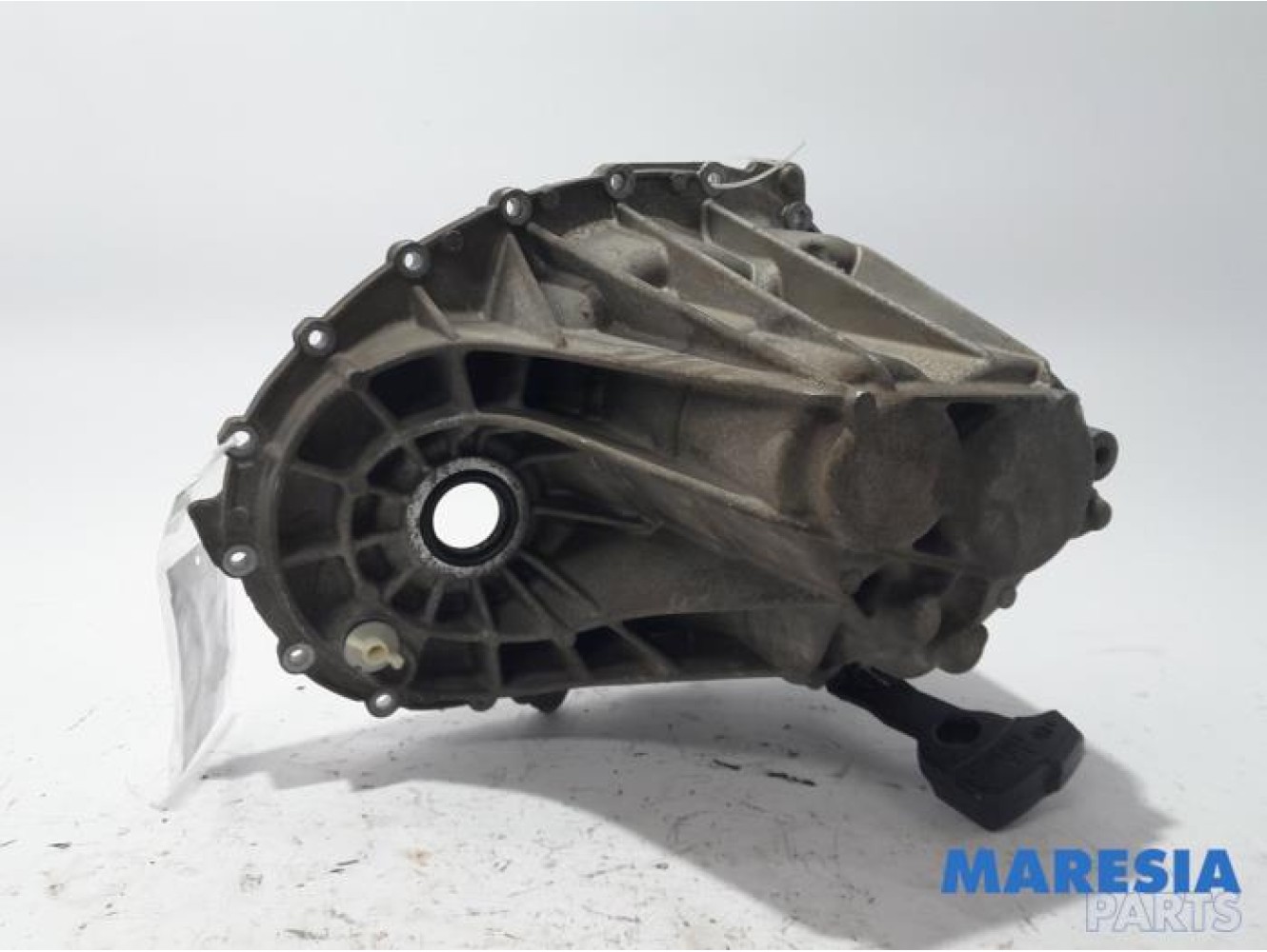 Renault - Megane - Gearbox casing