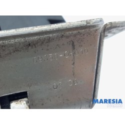 Citroen - C1 - Tailgate lock mechanism