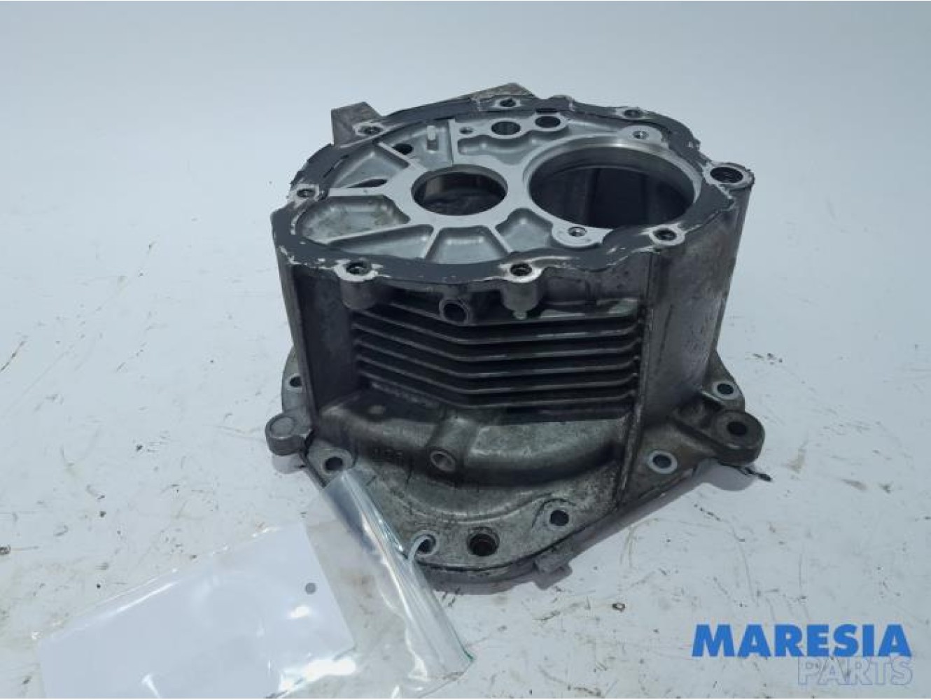 Peugeot - Partner - Gearbox casing