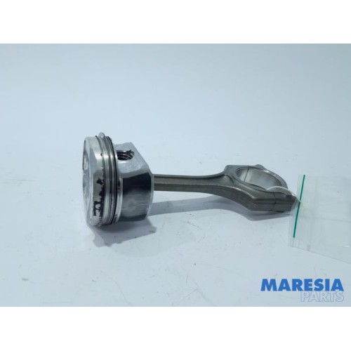 Citroen - C3 - Connecting rod