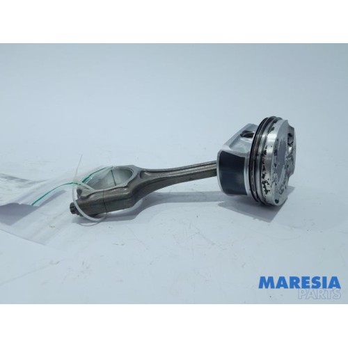 Citroen - C3 - Connecting rod