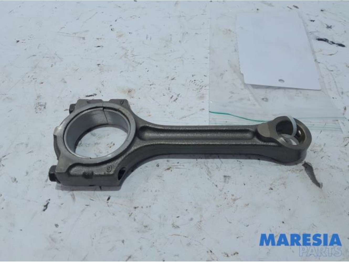 Renault - Megane - Connecting rod