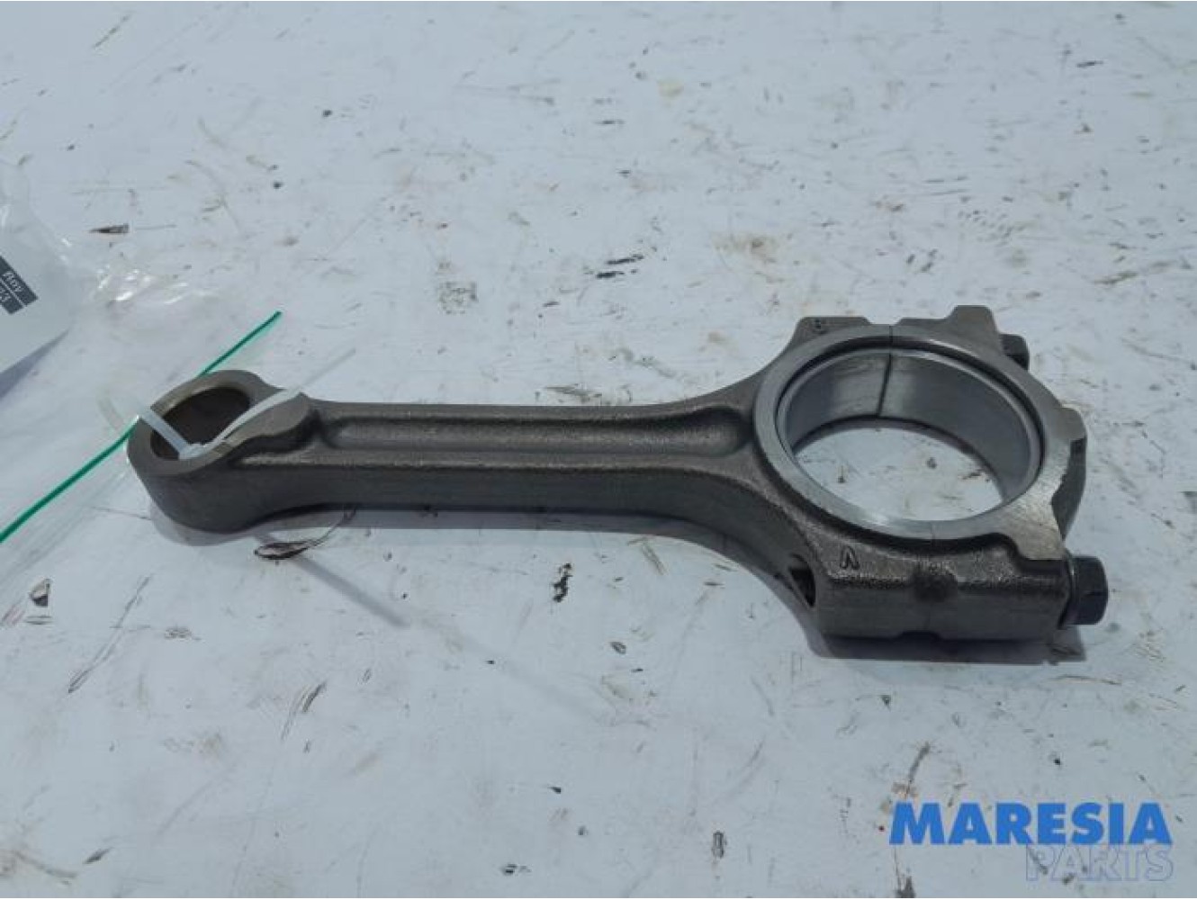 Renault - Megane - Connecting rod