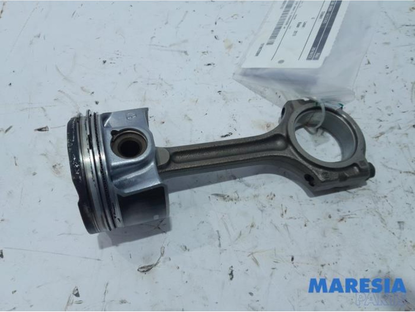 Renault - Megane - Connecting rod
