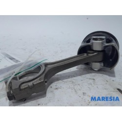 Renault - Megane - Connecting rod