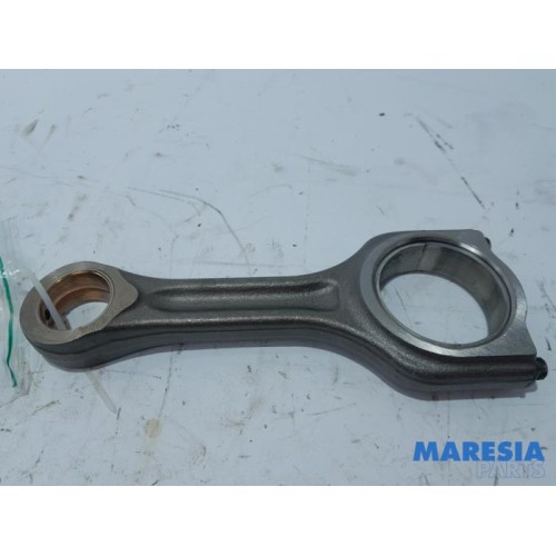 Citroen - Jumpy - Connecting rod