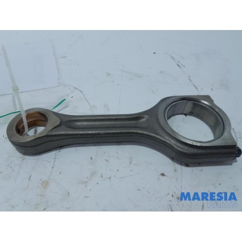 Citroen - Jumpy - Connecting rod