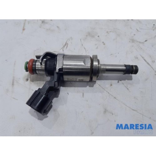 Renault - Megane - Injector (petrol injection)
