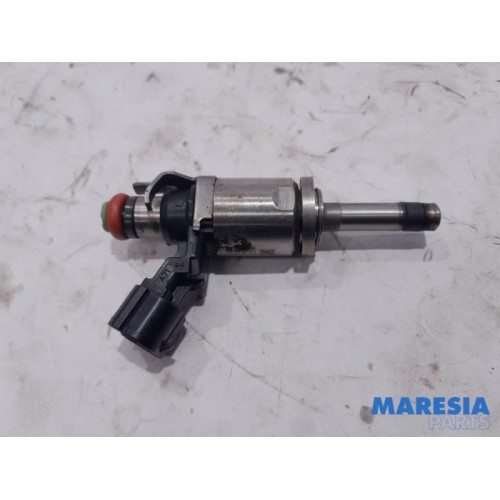 Renault - Megane - Injector (petrol injection)