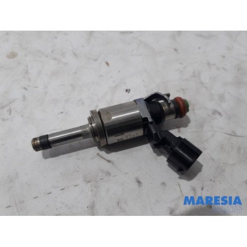 Renault - Megane - Injector (petrol injection)