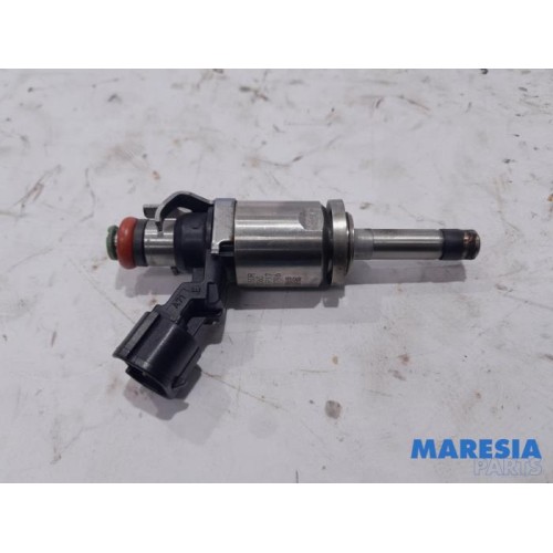 Renault - Megane - Injector (petrol injection)