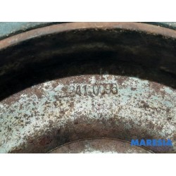 Renault - Megane - Crankshaft pulley