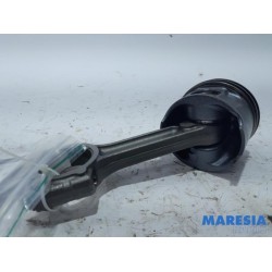 Renault - Megane - Connecting rod