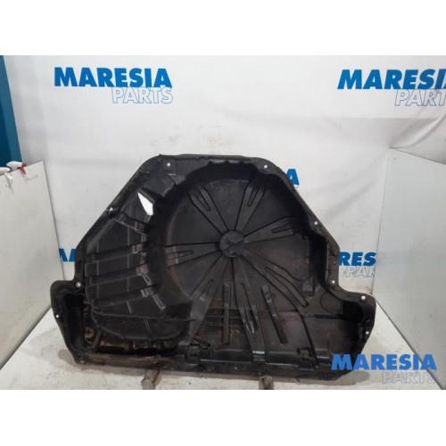 Renault - Megane - Reserveradkasten