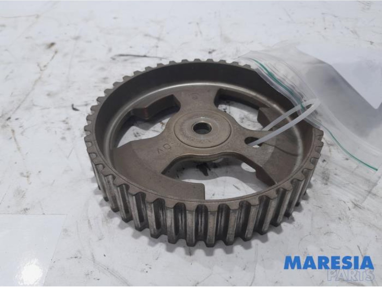 Peugeot - Partner - Camshaft sprocket