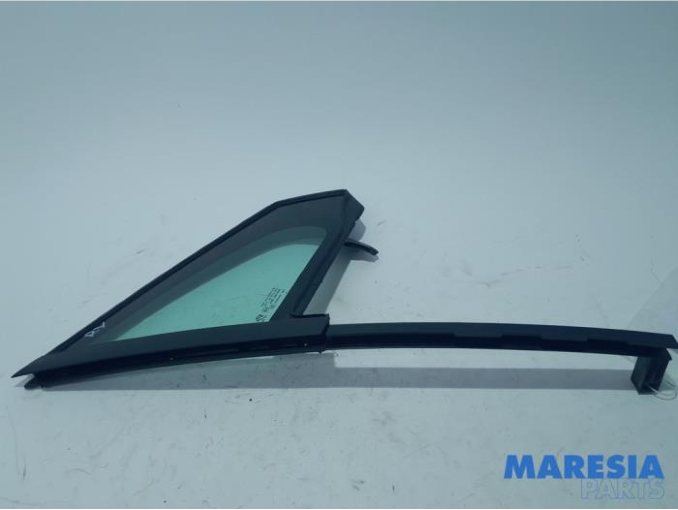 Peugeot - 208 - Dreieckfenster rechts vorne