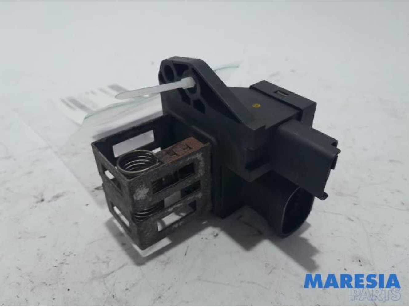 Peugeot - 208 - Résistance ventilateur