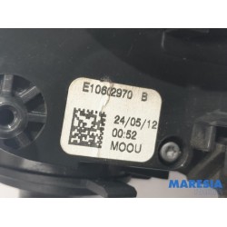 Peugeot - 208 - Steering column stalk