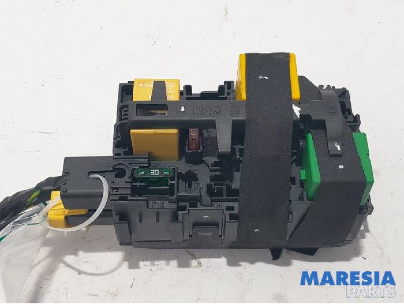 Peugeot - 208 - Fuse box