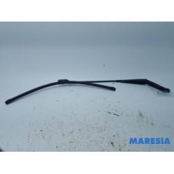 Peugeot - 508 - Front wiper arm