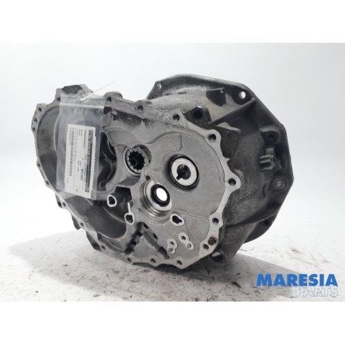 Renault - Megane - Gearbox casing