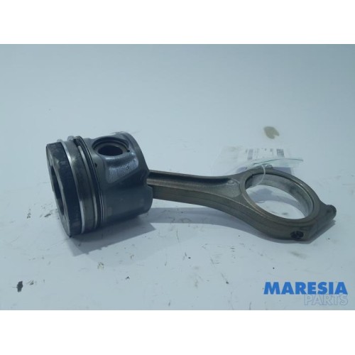 Citroen - C5 - Connecting rod
