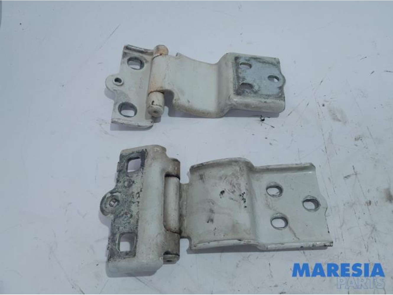 Fiat - Ducato - Set of hinges