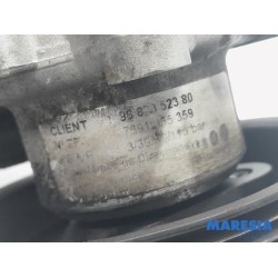 Citroen - C5 - Pompe direction assistée