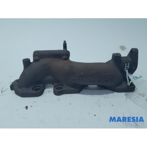 Citroen - C5 - Exhaust manifold