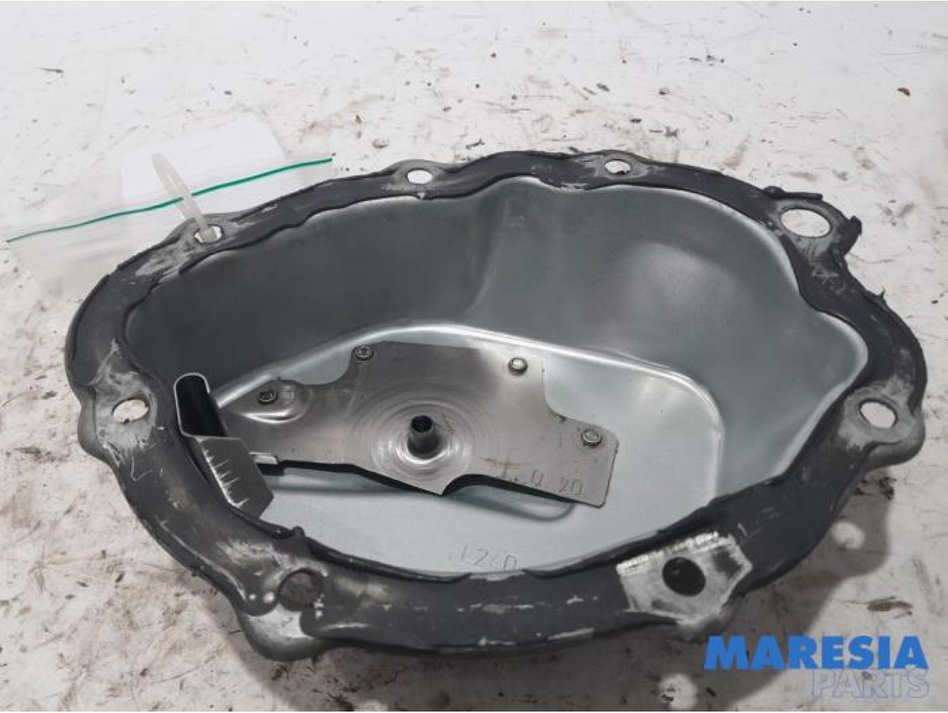 Peugeot - Partner - Gearbox cover