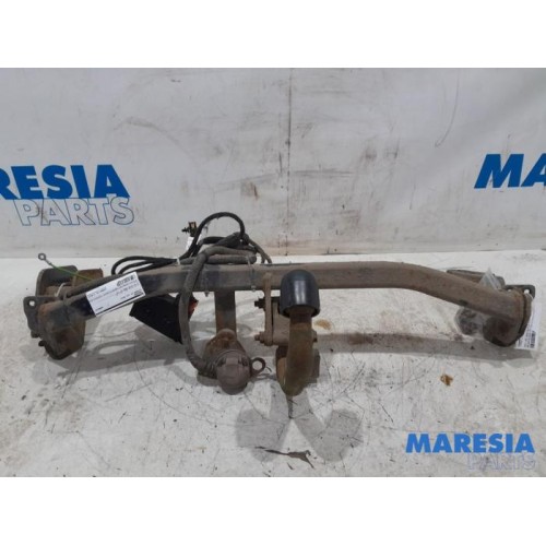 Citroen - C4 - Towbar