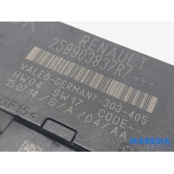 Renault - Scenic - PDC Module