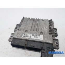 Renault - Scenic - Engine management computer