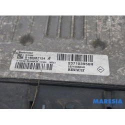 Renault - Scenic - Engine management computer