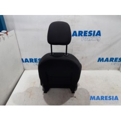 Peugeot - 208 - Sitz links