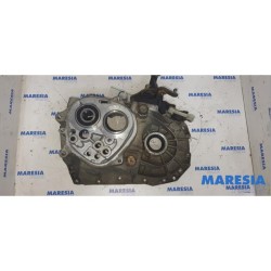 Renault - Kangoo - Gearbox casing