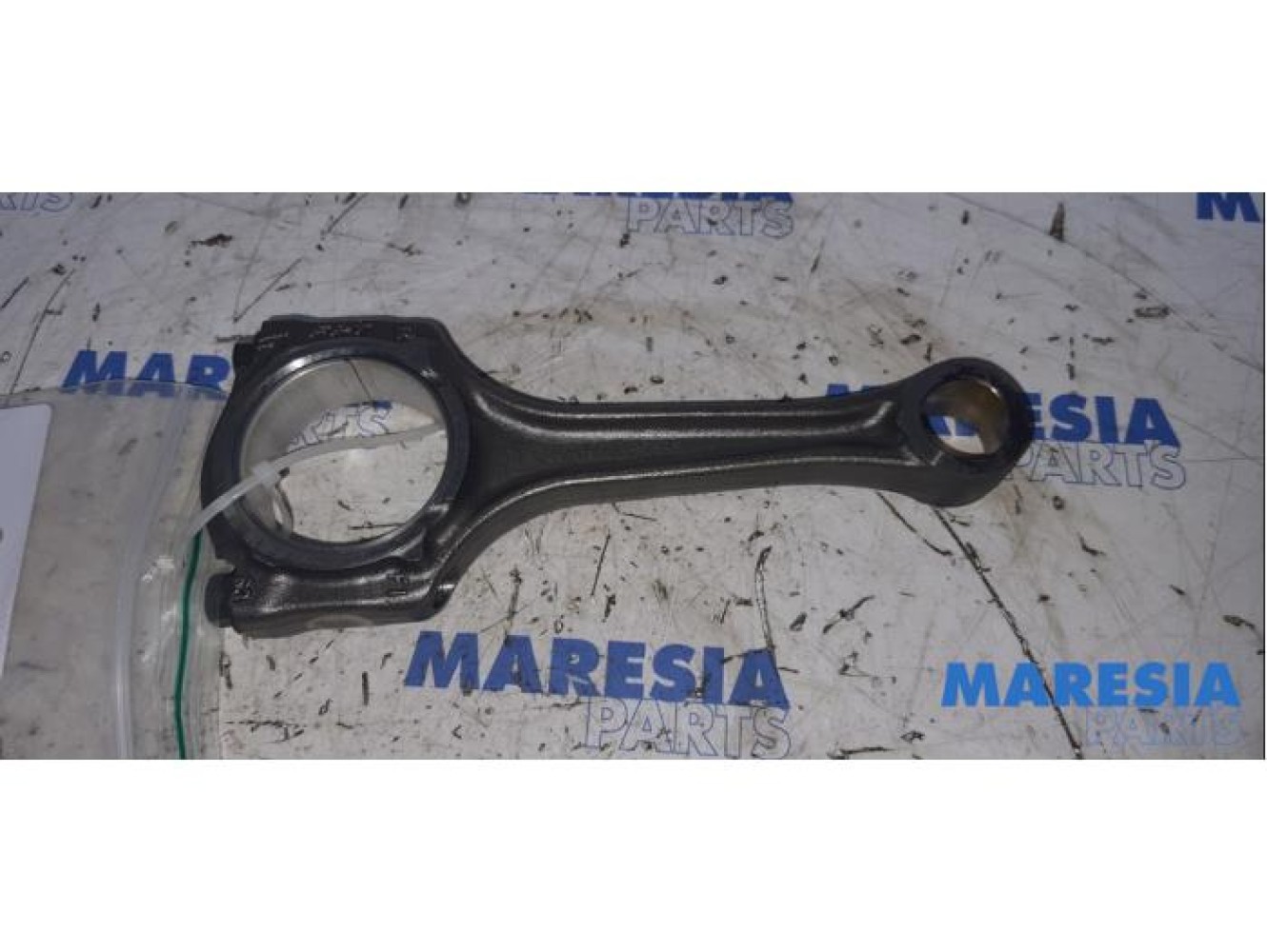Fiat - Doblo - Connecting rod