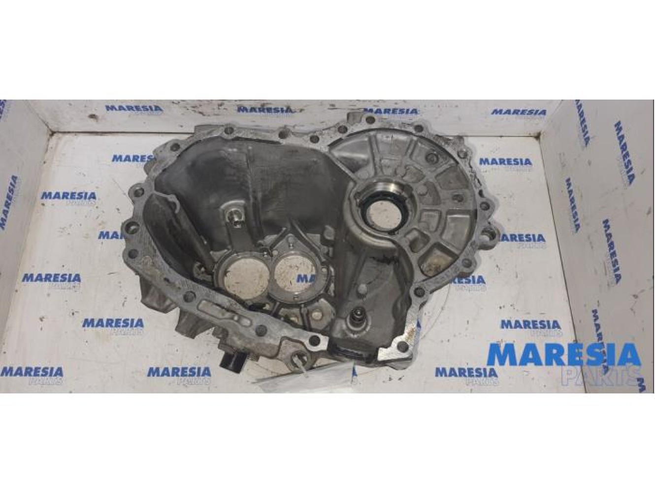 Peugeot - 207 - Gearbox casing