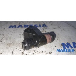 Renault - Megane - Injector (petrol injection)