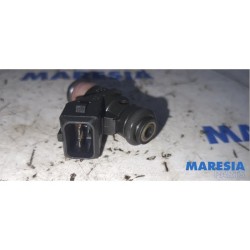 Renault - Megane - Injector (petrol injection)
