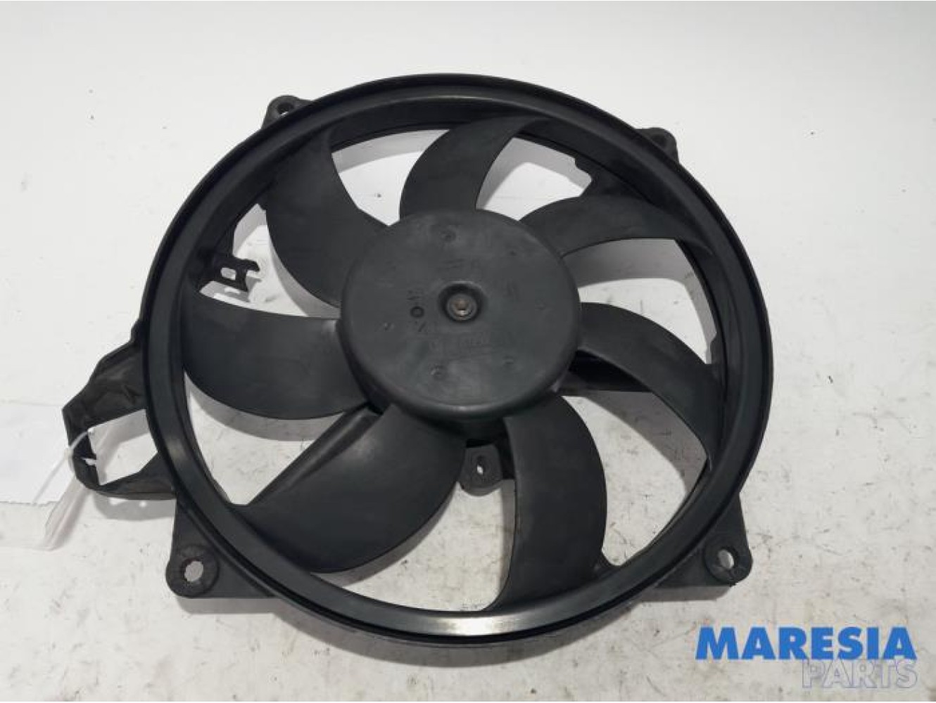 Renault - Megane - Fan motor