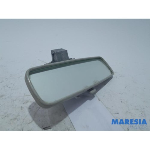 Renault - Megane - Rear view mirror