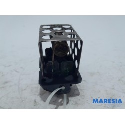 Renault - Megane - Cooling fan resistor